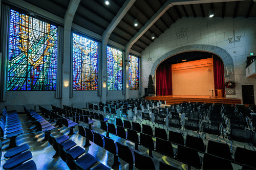 梅光学院大学「スタージェスホール」
